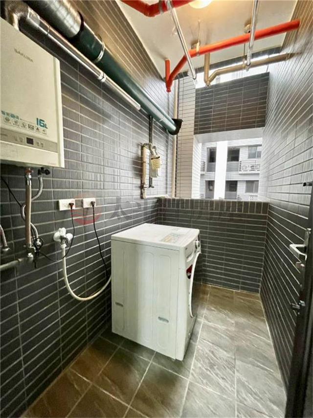 近楊梅車站全新未住3房車