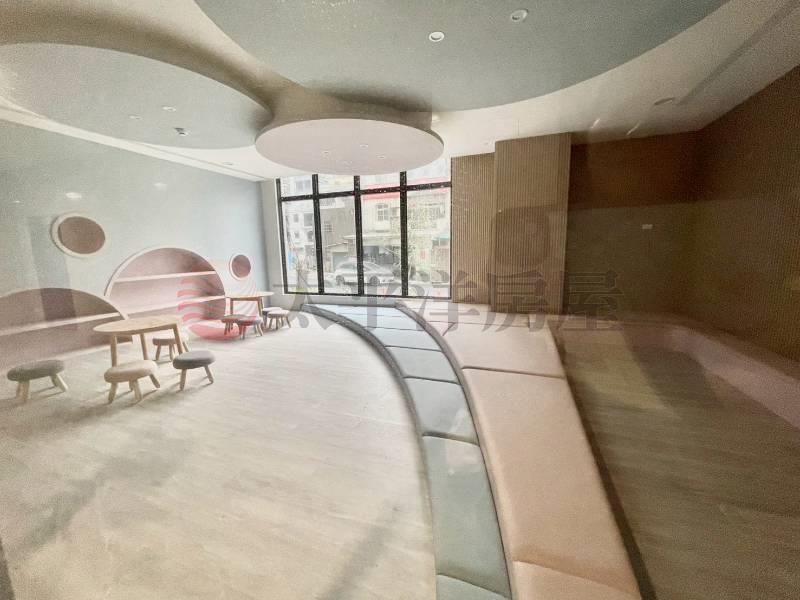 近楊梅車站全新未住3房車