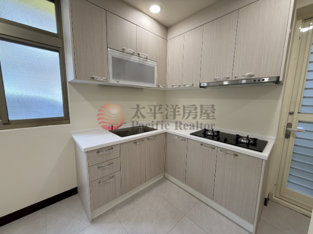 埔心文化商圈/邊間靜巷美透天